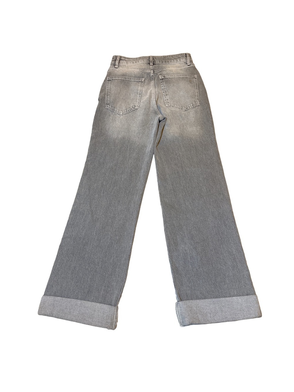 Pilcro Anthropologie Light Gray Cuffed Jeans. Size 26 - Picture 5 of 10